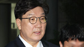 ‘통일교 1억 수수’ 권성동 징역 2년 확정…의원직 상실