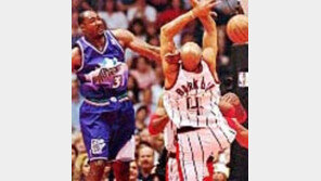 ［ＮＢＡ／서부결승］휴스턴，１승  추가…２승２패  타이