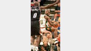 [NBA/PO1R]페이튼 원맨쇼…시애틀 '벼랑탈출'