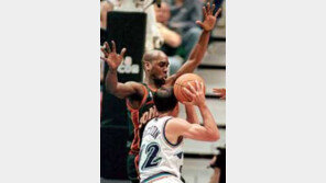 [NBA]유타 ＂안방에선 내가 최고!＂