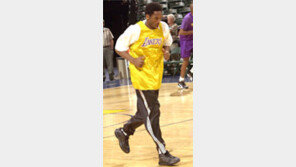 [NBA]LA 브라이언트, 챔프4차전 복귀 가능할 듯