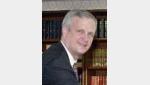 [인물주가/하한가] 프레드릭 스미스  SOFA협정 미측 대표