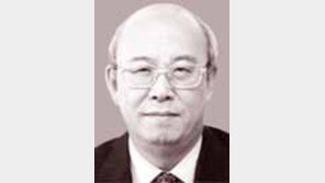 [내고장에는]이덕영/“F3 자동차경주 구경하세요”