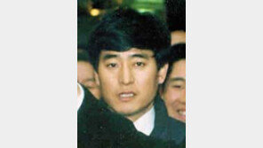 [인물주가/하한가]청와대 행정관 이재만씨