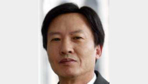 [동아광장/전진우]자중지란