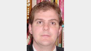 [세계의 눈]피터 벡/北, 비전의 지도력 갖췄나