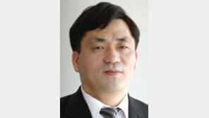 [동아광장/임채청 칼럼]'자위파'와 '동조파'