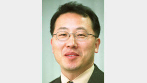 [동아광장/고승철 칼럼]달아오를수록 냉정해지자