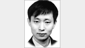 [특파원 칼럼/김기현]초심 잃은 시민혁명 지도자들