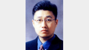 [기자의 눈/이승헌]수억 재산을 동영상 보고 고르라니