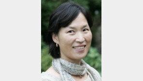 [동아광장/김서령]엄마가 행복해야 출산이 는다