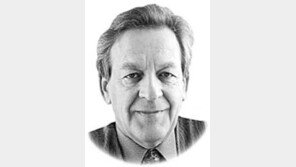 [세계의 눈/제라르 뱅데]보스가 사라진 시대… 새 권위 찾아야