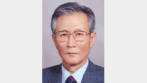 [동아광장/강신욱]법원과 검찰, 그리고 변호사