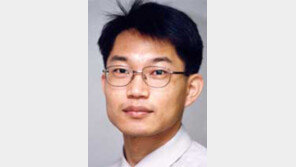 [기자의 눈/윤종구]‘정족수’ 채우려 외교를 잃어서야