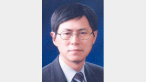 '아들 취업 특혜의혹' 정해방 기획 차관 사의 표명