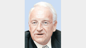 슈토이버 바이에른州총리“獨법인세 줄이고 상속세 면제 확대”