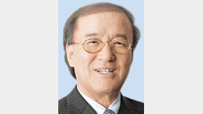 [경제계 인사]윤윤수 회장 글로벌 지주사 회장 겸임