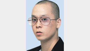 가수 나얼 “제가 디자인한 티셔츠로 阿도와요”