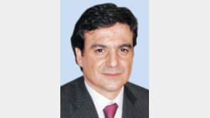 팔로메로 스페인 참사관 “투우 말고 첨단기술도 있습니다”