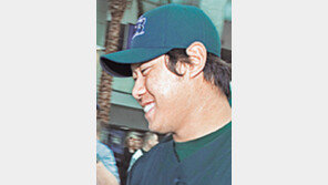 류제국 “나도 승리투수”… 美진출 6년 만에 첫승 감격