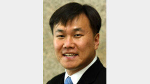 [기자의 눈/이명건]통일부 ‘나홀로 쌀지원’에 대북협상 혼란