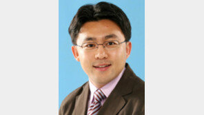 [기자의 눈/동정민]靑‘비선 접촉’ 당사자 출입기록 왜 감추나