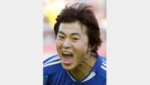 ‘터프’ 꽃미남… 백지훈 ‘예쁜 축구’서 ‘투지 축구’ 변신