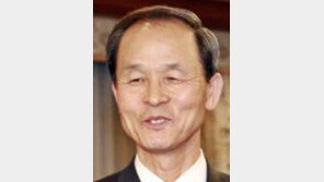 김장수 국방 방중…핫라인 설치·NLL 불법 조업 등 협의