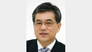 [동아광장/이상돈]명예훼손訴 난무하는 정치판