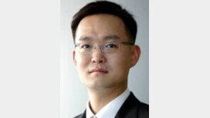 [기자의 눈/나성엽]기업엔 압박, 근로자엔 환상…