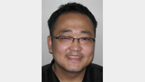 [이코노카페]‘보이는 손’에 휘둘린 정통부의 원칙