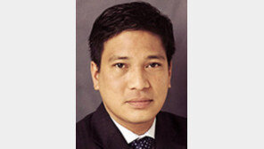 [세계의 눈/탄트 민트우]미얀마, 제재보다 원조가 먼저다