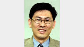 [기자의 눈/김상훈]의료보험 민영화 안 하겠다는데도…