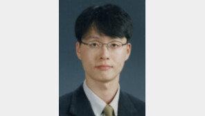 [기자의 눈/정호재]콘텐츠 진흥원이 ‘콘텐츠 녹음실’ 팔다니