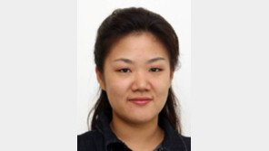 [기자의 눈/김희균]졸업생 십시일반, 따뜻한 ‘동문 장학금’