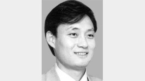 [기자의 눈/정용관]野당수까지 나서 “경제위기 해법 뭡니까”