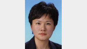 [기자의눈/조수진]“경관 폭행자 파악…”시민단체 같은 민주당