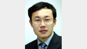 [기자의 눈/주성하]核협상 나서는 이란, 사찰단 추방한 북한