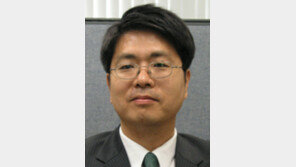 [동아광장/조준모]정치함정에 빠진 한국의 노동