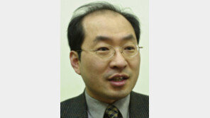 [동아광장/조지형]사실을 존중하는 사회로