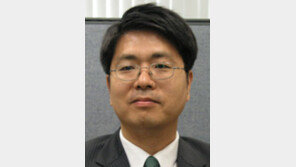 [동아광장/조준모]神도 모르는 공공기관 단체협약