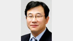 [기자의 눈/최영해]독감백신조차 맞기 힘든 美의료보험