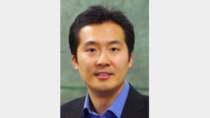 [기자의 눈/이종식]법관 1년 평가 , 한달 몰아치기 나선 변호사회