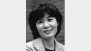 [동아광장/서하진]서른 살 넘은 아이