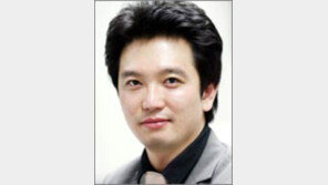 [기자의 눈/김동욱]한국 쇼트트랙 경쟁의 ‘두 얼굴’