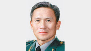 [北, 연평도 포격 도발]신임 국방 김관진 前합참의장 내정