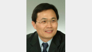 [동아광장/유병규]한국경제의 패배주의를 경계한다