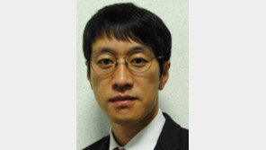 [기자의 눈/윤희각]예전 사건까지 묶어 ‘거대 조폭’으로 발표한 경찰