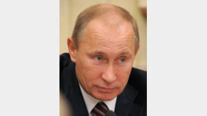 [지구촌 이모저모]“푸틴, 동독 머물던 30대때 아내 때리고 바람 피워”