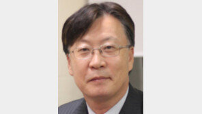 한국방송학회장 강상현 교수